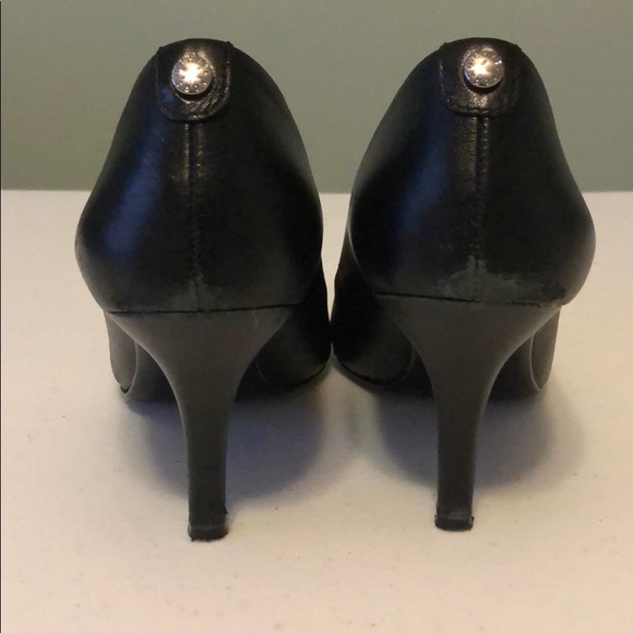 MICHAEL Michael Kors Dorothy Flex Leather Pump - Picture 7 of 10